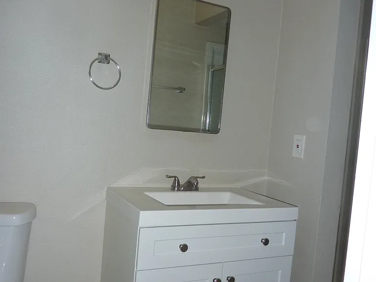 2637 Cordova Ln — Photo 15