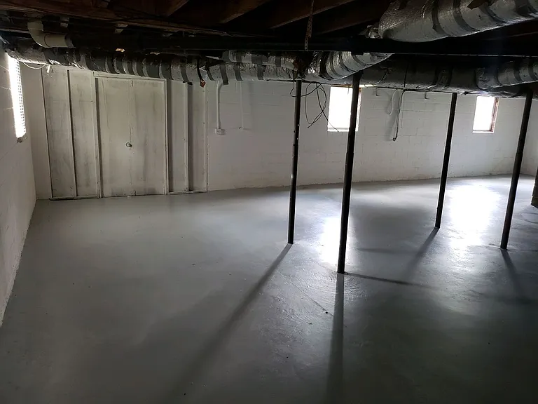 866 Rankin St — Photo 11