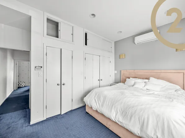 159 Lake Street image 5 of 15