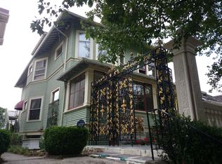 527 30th Ave S, Seattle, WA 98144