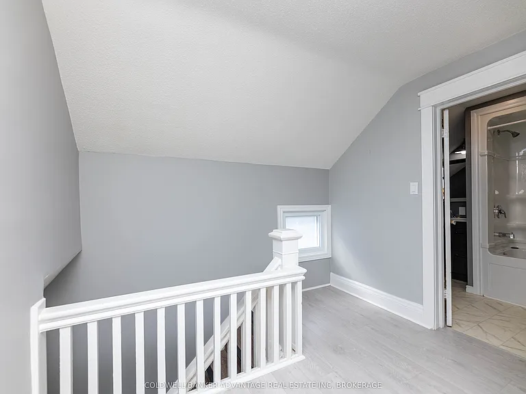 19 Duncan St — Photo 22