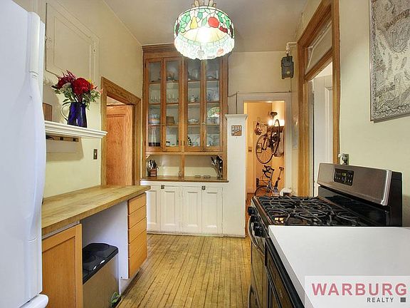 4th image of 801 W End Ave APT 6e