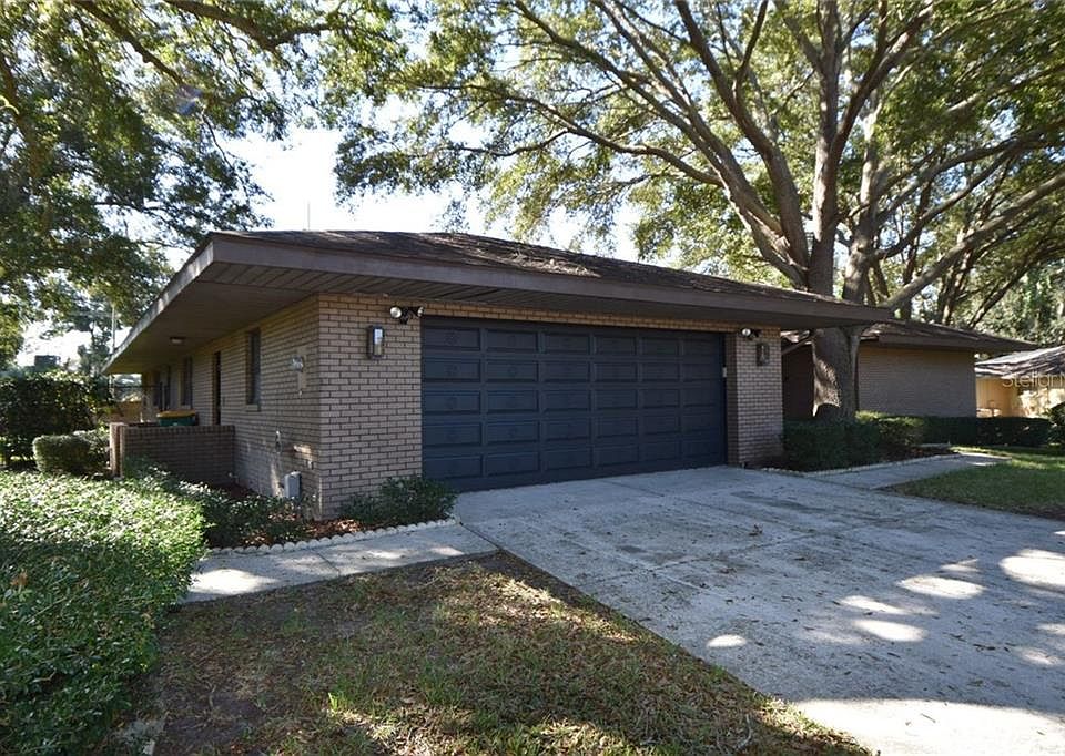 1st image of 2924 Bridlewood Dr
