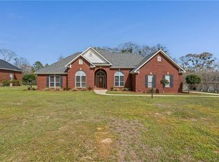 6090 Celeste Rd, Saraland, AL 36571
