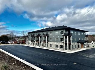 78A Queen St #202, Bonnechere Valley, ON K0J 1T0