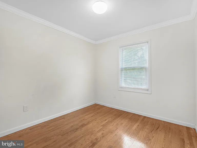 14204 Woodcrest Dr — Photo 29