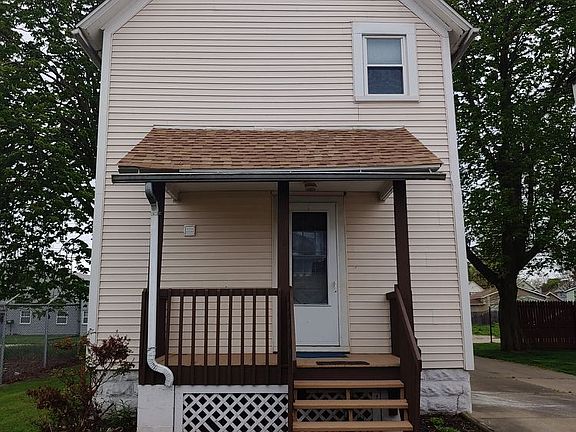 2nd image of 29 Elmwood Ave