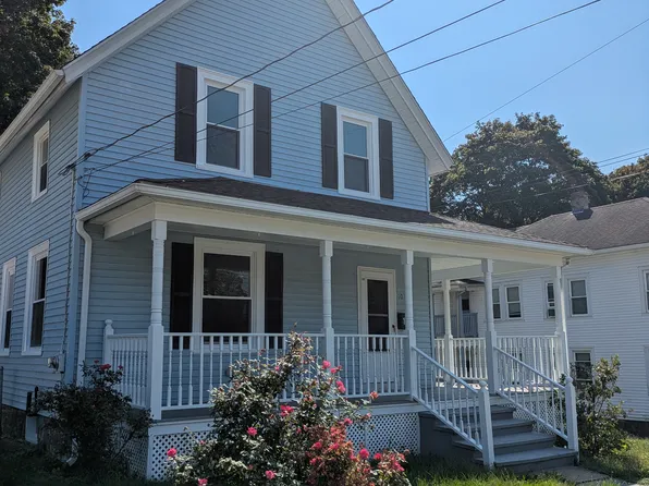 101 Mansfield Ave, Willimantic, CT 06226