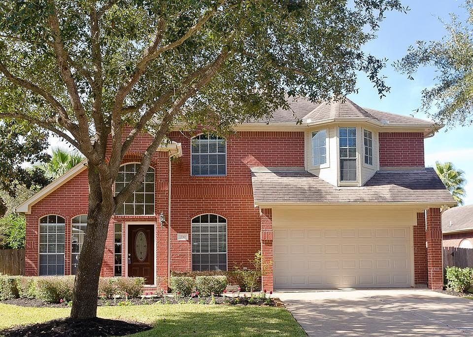 1st image of 730 Annies Way