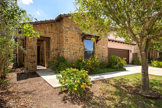 1st image of 3602 Florencia Ct