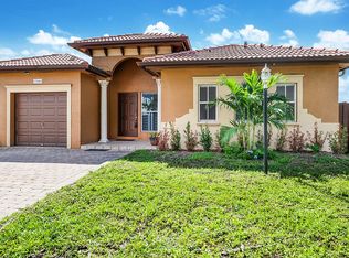 15660 SW 17th Ter, Miami, FL 33185
