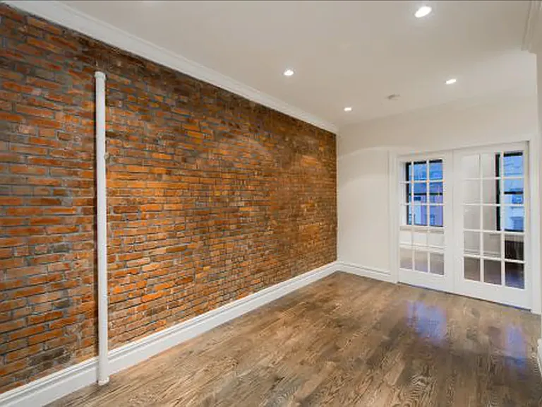 1556 2nd Ave #6 — Photo 3