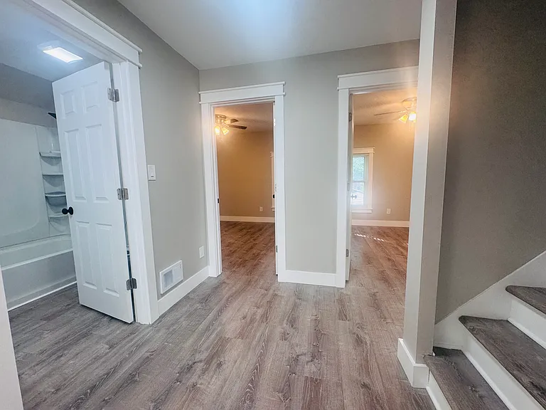 9809 Baltic Rd — Photo 13