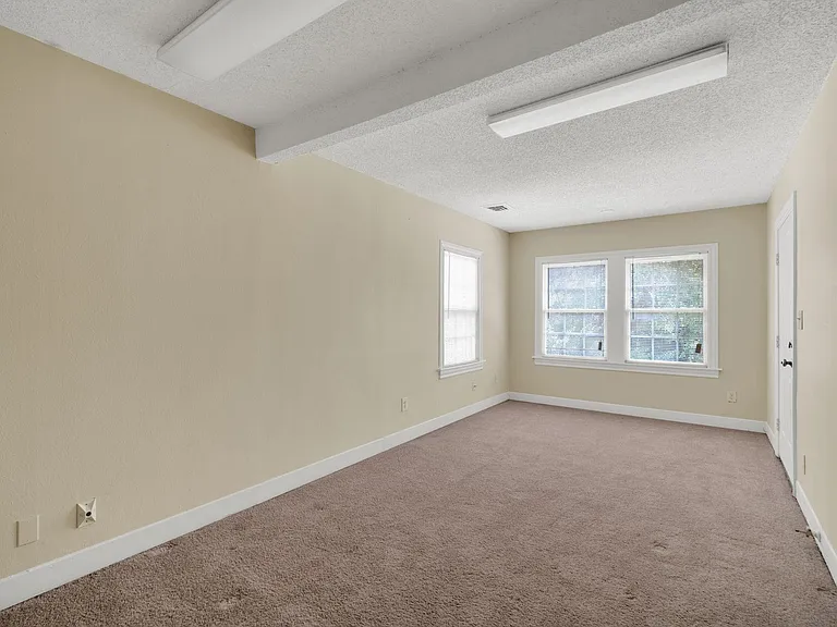 1939 Richmond Ave #2 — Photo 9