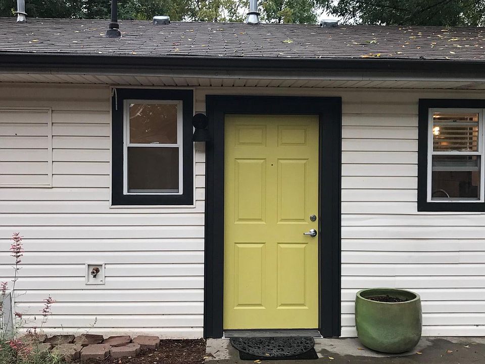 Cottage 