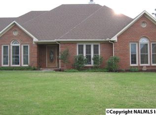 2911 Carrington Dr SW, Decatur, AL 35603