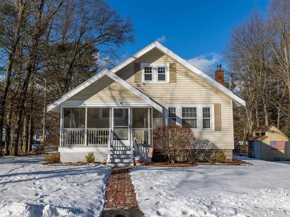 57 Old Elm St, Billerica, MA 01821