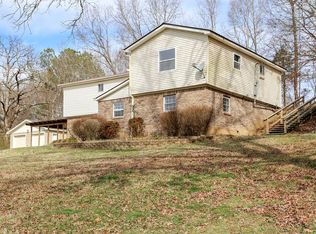 335 Eva Harbor Rd, Eva, TN 38333