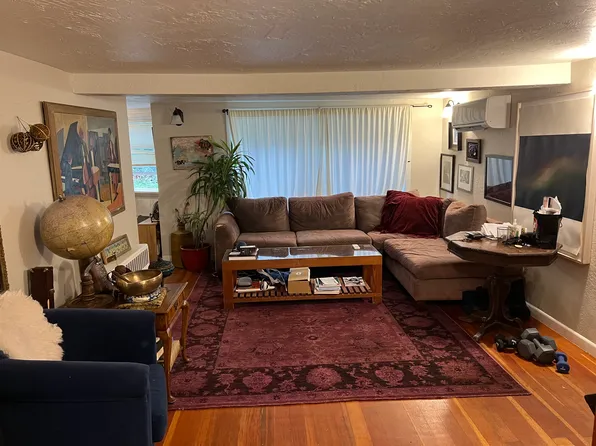 2076 Lincoln St #3, Eugene, OR 97405