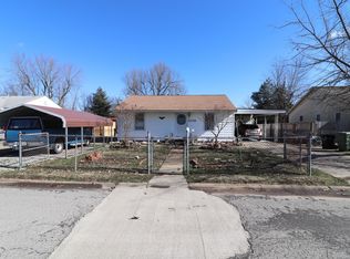 2036 Greenview Ave, Metropolis, IL 62960