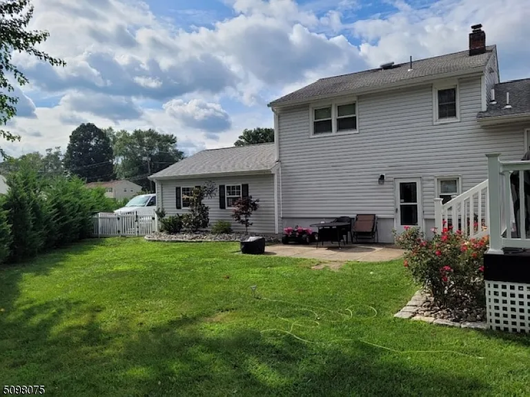 112 Sand Rd — Photo 19