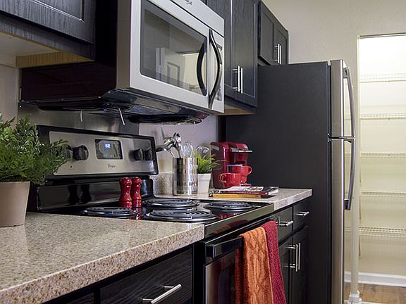 High Ridge Apartments ; Athens, GA