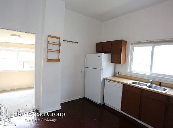 5th image of 2470 N Clybourn Ave #20