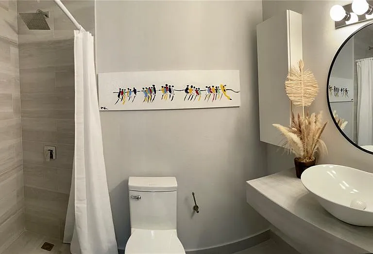 290 Santa Ana Ave — Photo 16