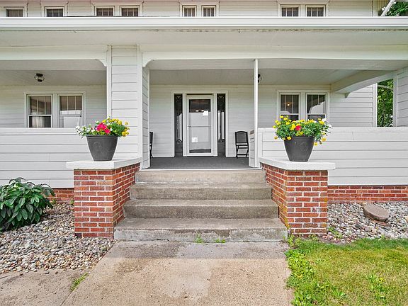 2nd image of 7533 NE 102nd Ave