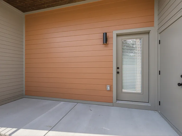3963 Clifton Ave — Photo 36