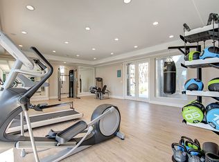 2690 Kremeyer Cir #7, Carlsbad, CA 92008