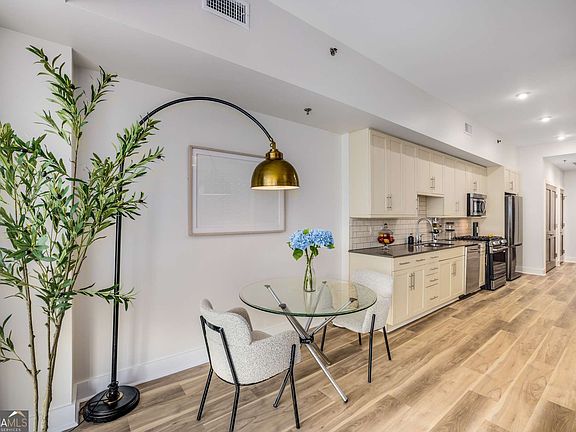 4th image of 1100 Howell Mill Rd NW Ste 202