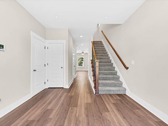 4th image of 546 Charleston Cove Way Lot 36