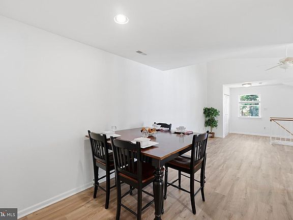 5th image of 18128 Rolling Meadow Way #191