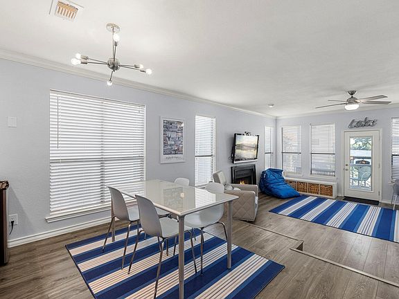 3rd image of 501 Reynolds St APT 23