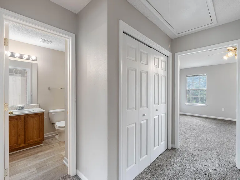 183 Swaying Pine Ct — Photo 16