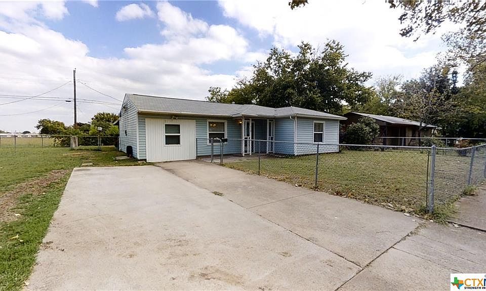 1st image of 710 Crockett Dr
