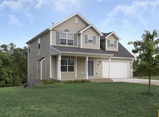438 Willow Ct, Warrensburg, MO 64093