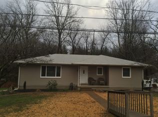 627 Treelane Dr, Newburgh, IN 47630