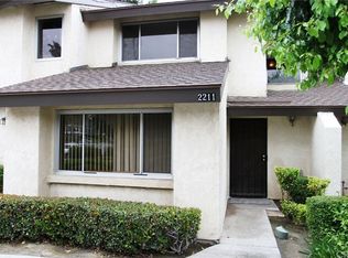 2211 Cahuilla Dr, Colton, CA 92324