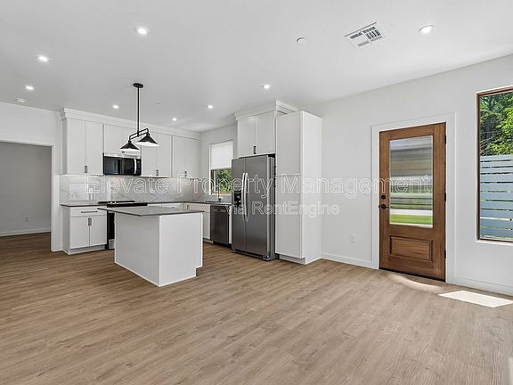 5th image of 408 NW 30th St #4A