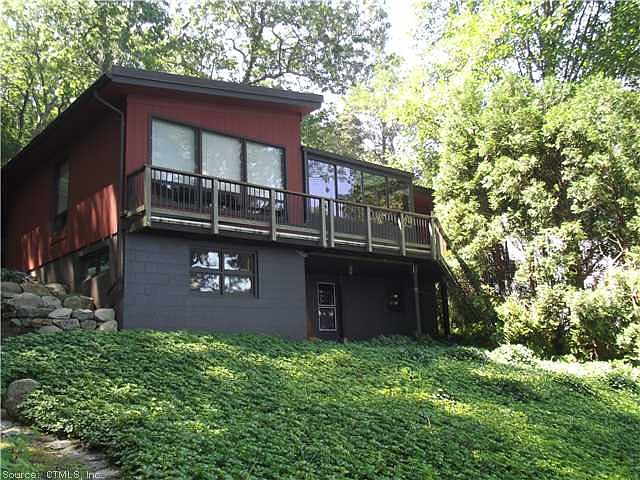 1st image of 18 Tanager Ln