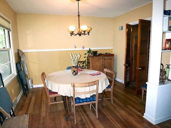 3rd image of 609 Morningside Dr