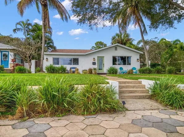 1817 Beach Dr SE, Saint Petersburg, FL 33705
