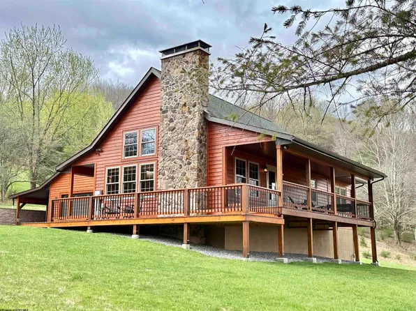 310 Hawthorne Point, Dryfork, WV 26263