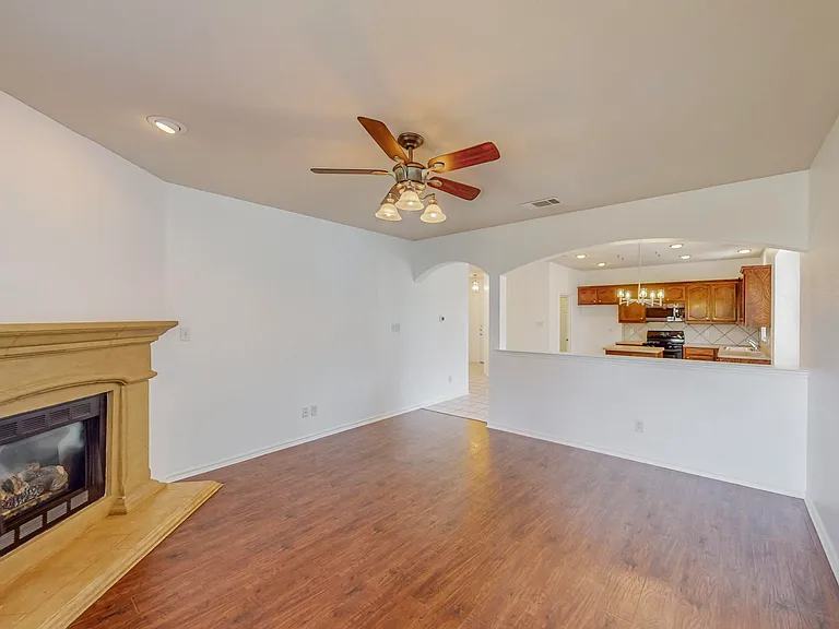 8008 Joshua Tree Ct — Photo 6