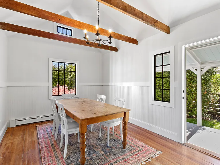 153 Accabonac Rd — Photo 3