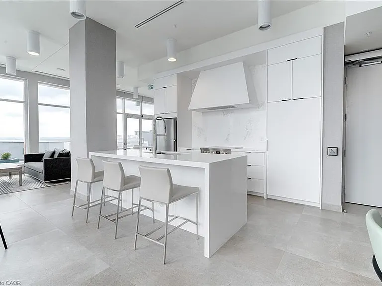 500 Brock Ave #201 — Photo 18