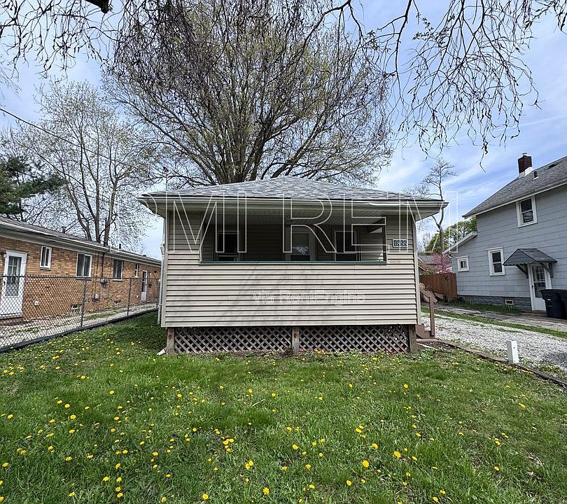 1st image of 1855 Flint Ave