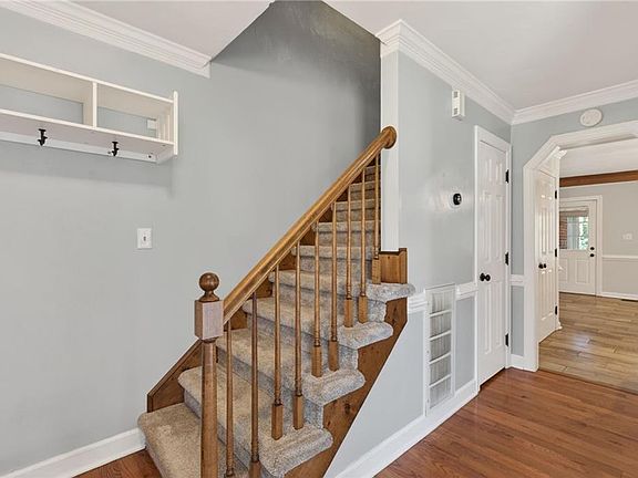 4th image of 8601 Partridge Point Rd